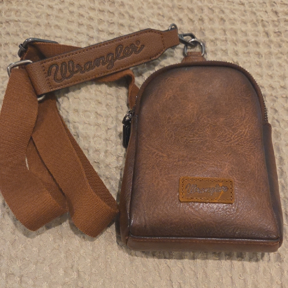 Wrangler Small Crossbody Sling Bag